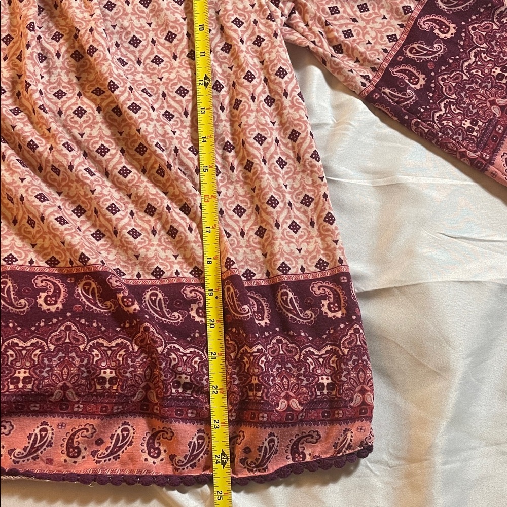 Signature Studio Pink and Purple Blouse - Picture 7 of 9